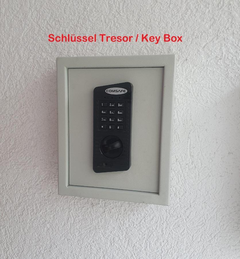 Hotel Apartment Am Arbach Eningen unter Achalm Екстер'єр фото