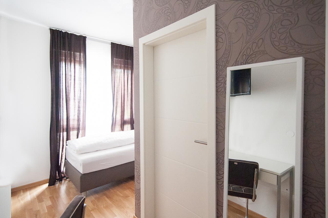 Hotel Apartment Am Arbach Eningen unter Achalm Номер фото